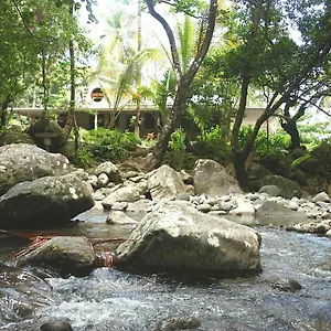  Lodge Citrus Creek Plantation Dominica